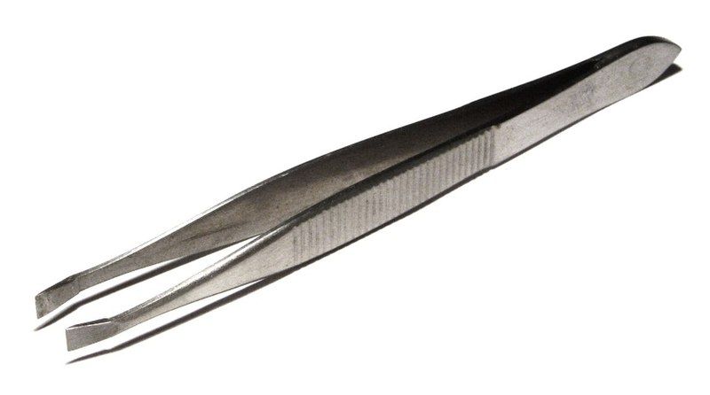 File:Tweezers.jpg