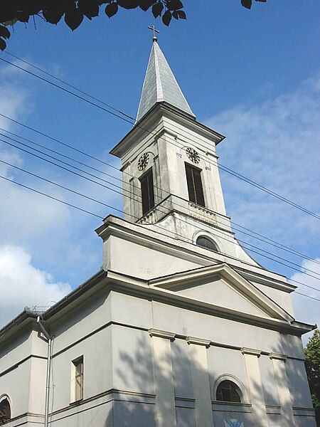 File:Vajska, Catholic Church.jpg