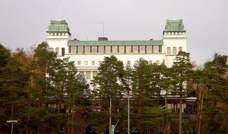 File:WihuriheadquatersKulosaariHelsinki.jpg