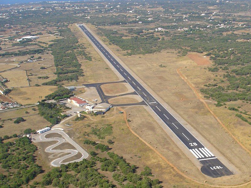 File:Aeroclub Menorca.jpg