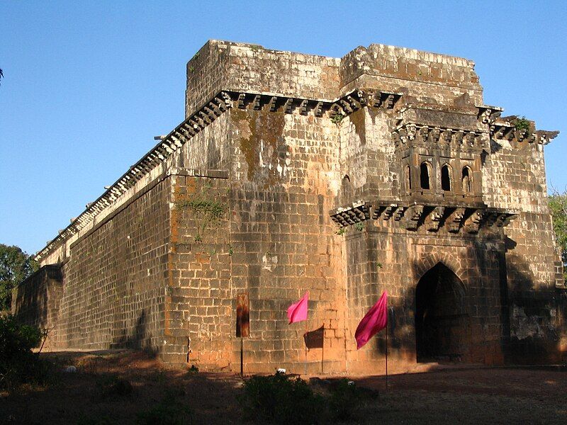 File:Ambarkhana on Panhala.jpg