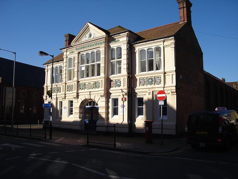 File:Cromer Town Hall.JPG