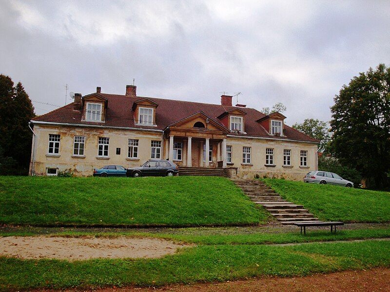 File:Drabesi manor.jpg