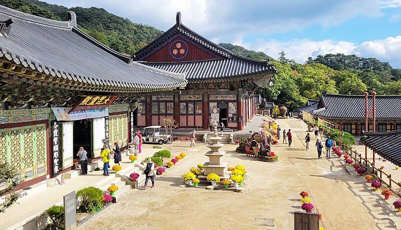 File:Haeinsa Temple 01.jpg