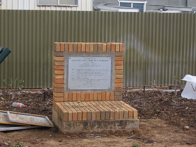 File:HillstonCentenaryMemorial.JPG