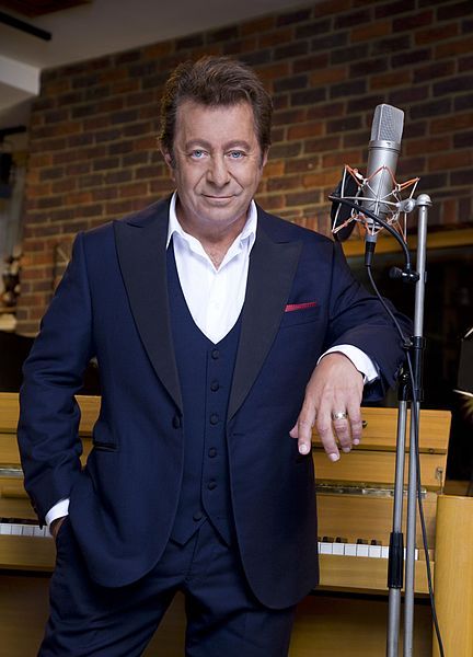 File:JEFFWAYNE2014.jpg