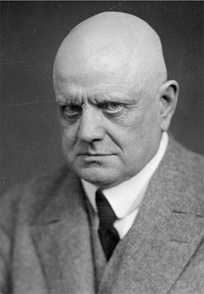 File:JSibelius 1927 (cropped).jpg