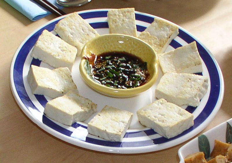 File:Korean.food-Dubu.gui-01.jpg