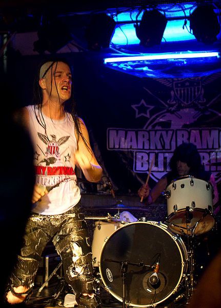 File:Marky Ramone,Michale Graves.jpg