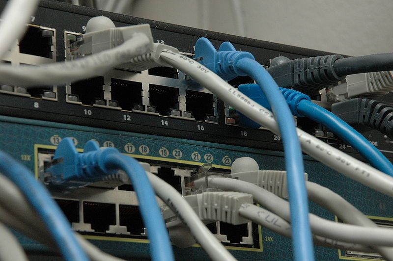 File:Network switches.jpg