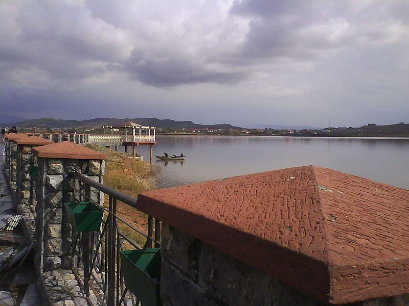 File:Rawal Lake.jpg