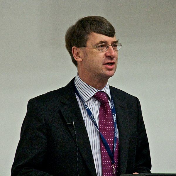 File:Roger Davies.jpg