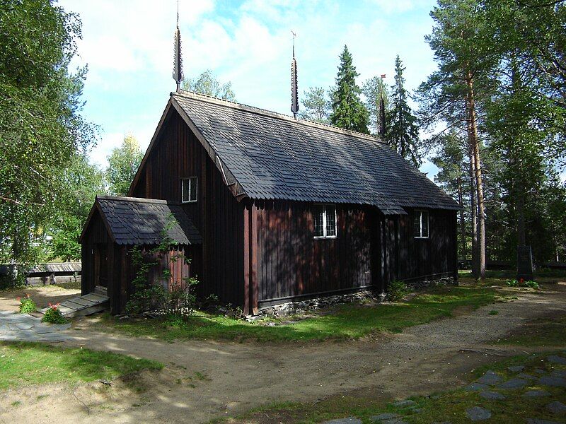 File:Sodankylä vanha kirkko.JPG