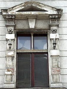 Window adornments