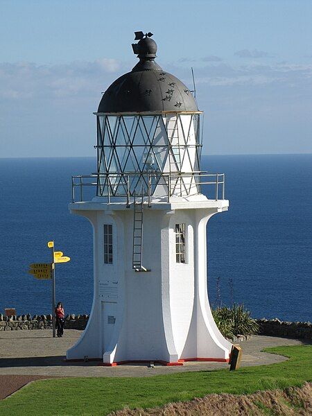 File:Cape Reinga lighthouse.JPG