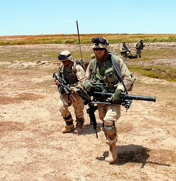 File:Carrying M224.jpg