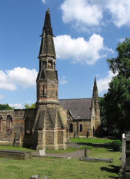 File:Chapels, Wombwell Cemetery.jpg