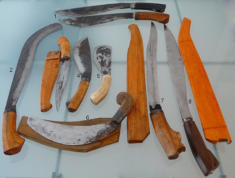 File:Filipino knives.jpg