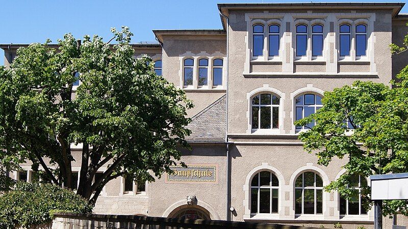 File:Gaussschule Braunschweig.jpg