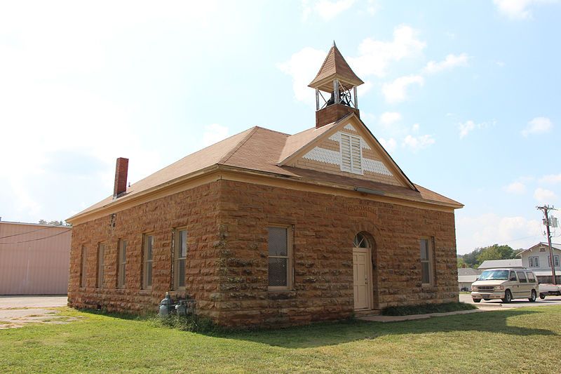 File:Hominy-School2.jpg