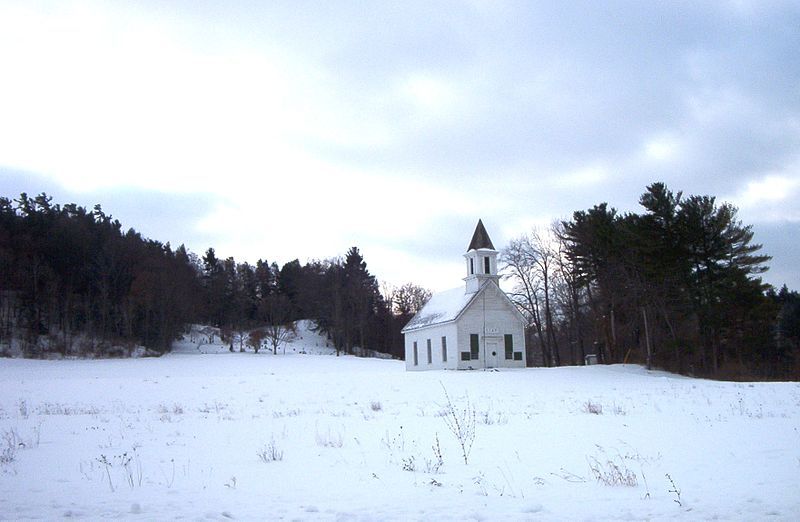 File:IndianCastleChurch afar December2007.jpg