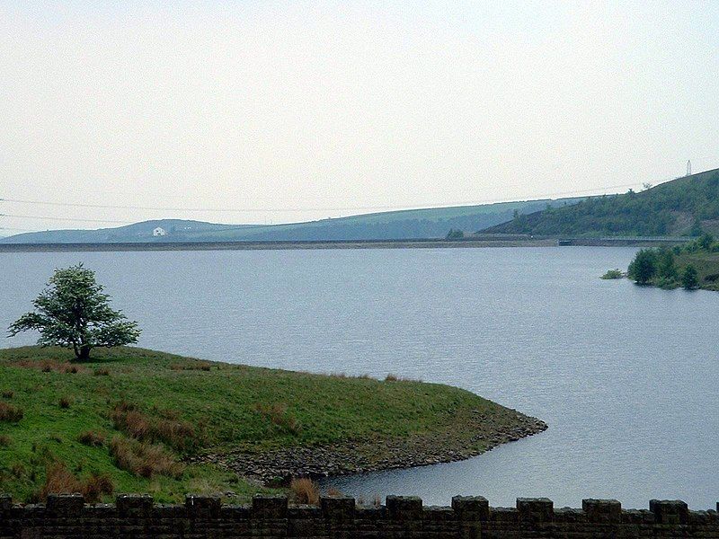 File:Piethorne Reservoir.jpg