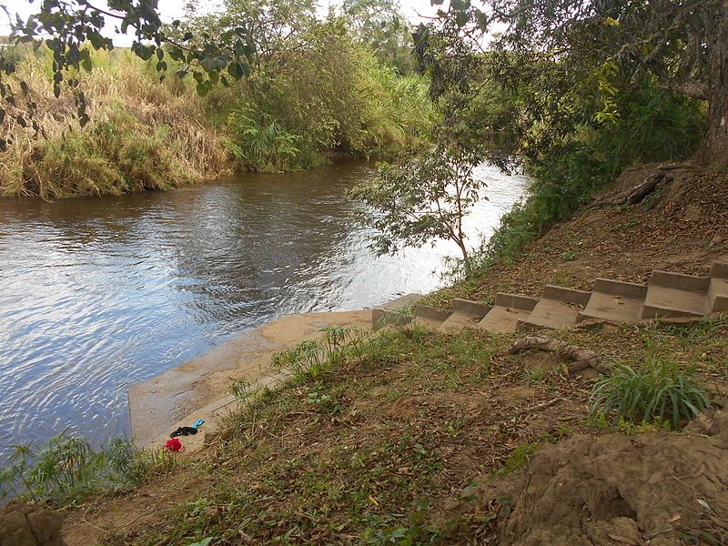 File:Río guarapiche..JPG