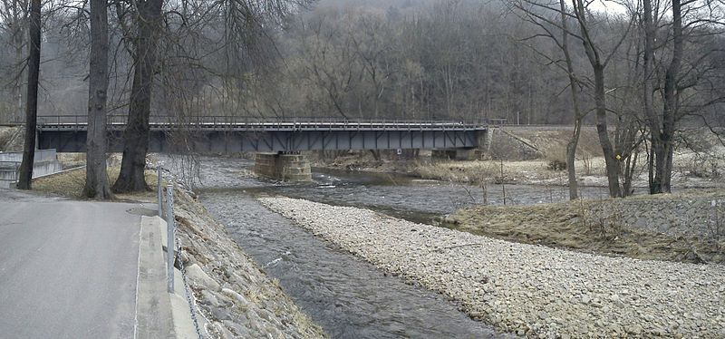 File:Schwarze Pockau Muendung.JPG