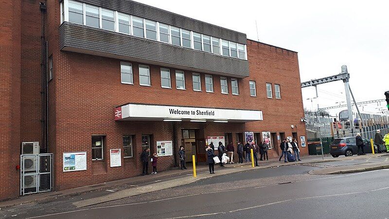 File:Shenfield Station.jpg