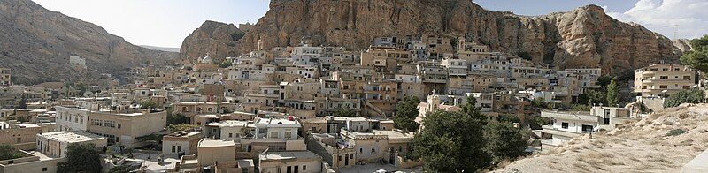 File:Town of Maaloula.jpg