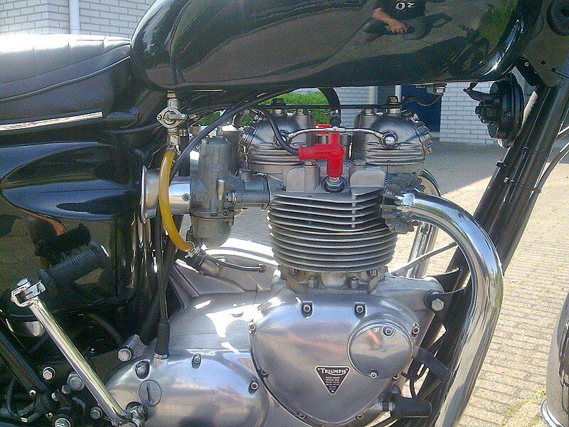 File:Triumph Bonneville 5.jpg