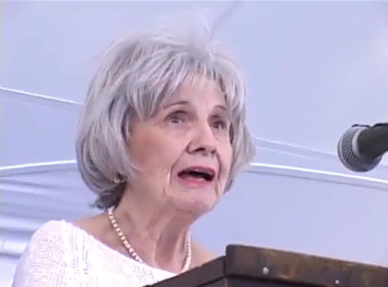 File:Alice Munro 2006.jpg