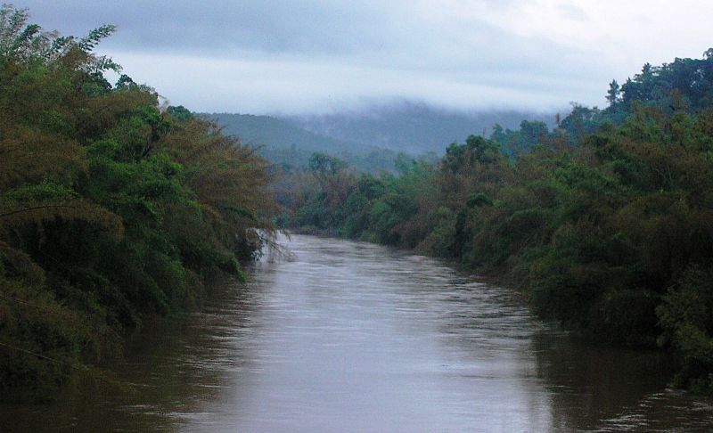 File:Badra river.JPG