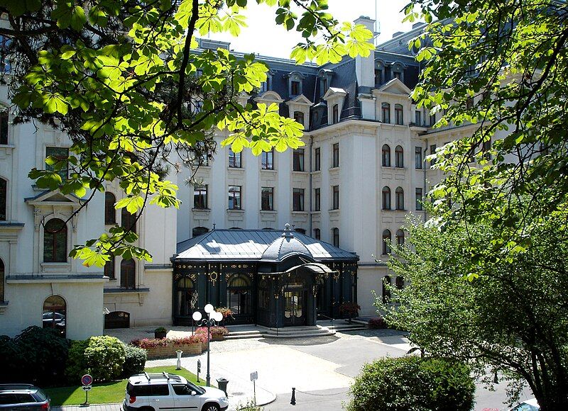 File:Beau-Rivage Palace, Lausanne.jpg