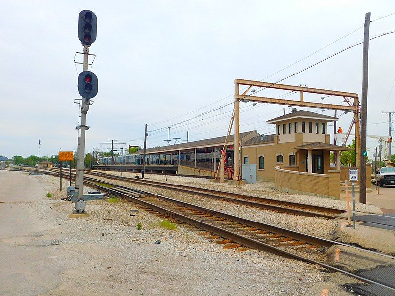 File:Blue Island Station.jpg