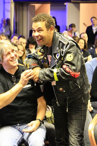 File:Craig Charles (03).jpg