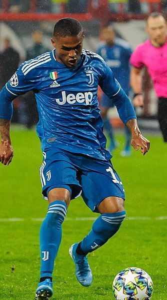 File:Douglas Costa (06.11.2019).jpg