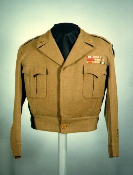 File:Eisenhower jacket 88122.jpg