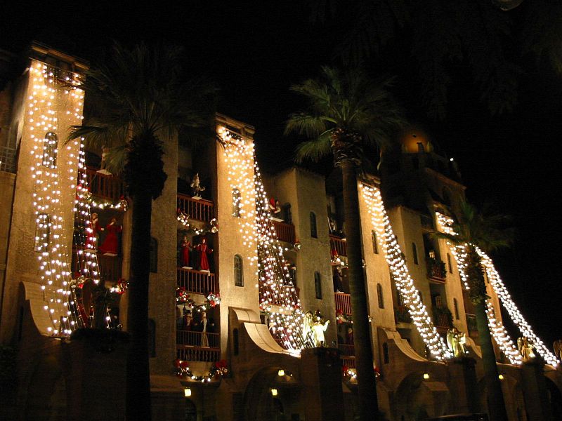 File:FestivalOfLights1.jpg