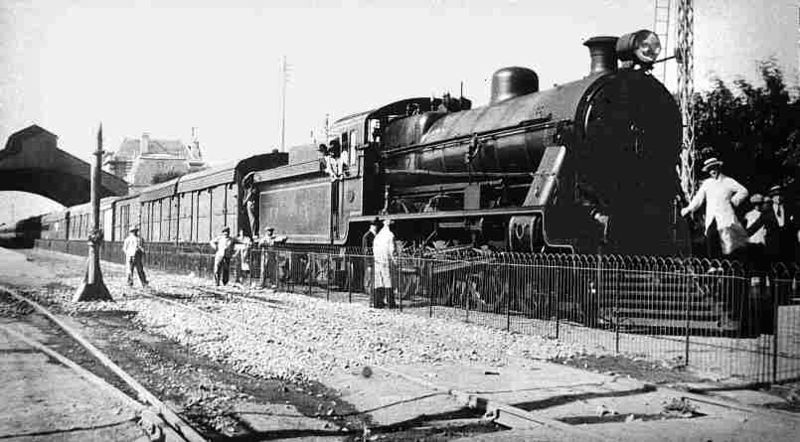 File:Locomotive 12e fcsud.jpg