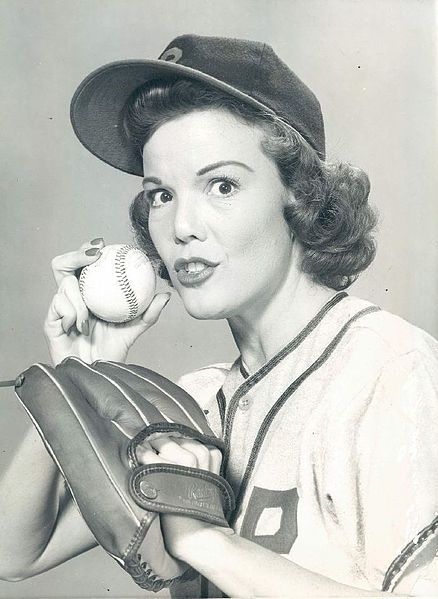 File:Nanette Fabray 1957.JPG