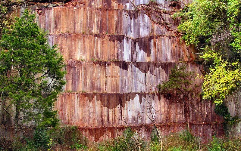 File:Ross-marble-quarry-walls-full-tn1.jpg