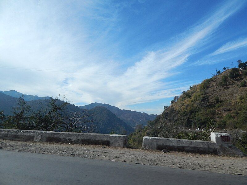 File:Shimla-Chandigarh Expressway.jpg