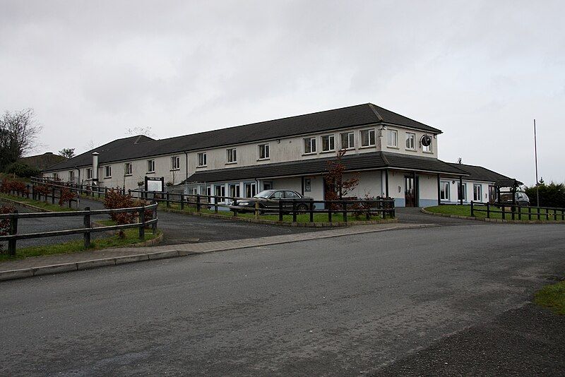 File:Sliabh-beagh-hotel-and-tourism-centre.jpg