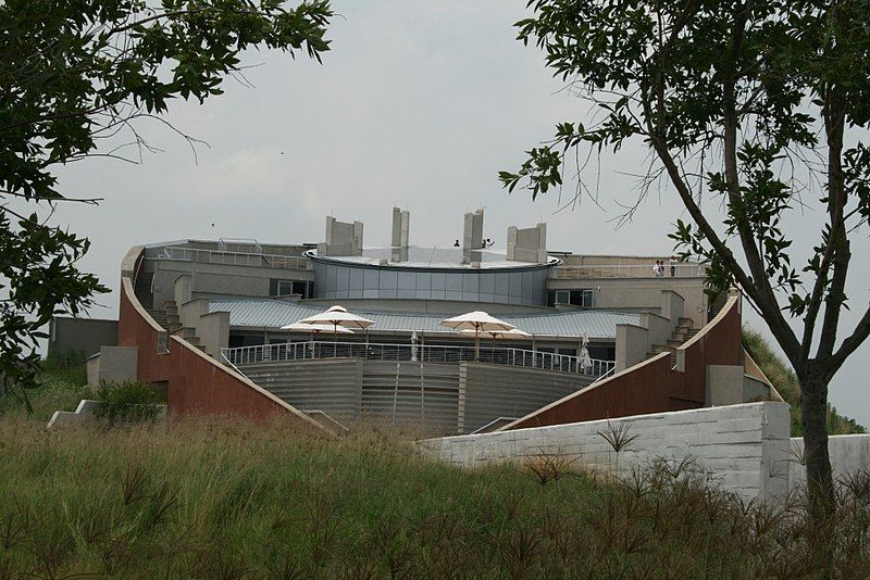 File:South Africa-Gauteng-Maropeng01.jpg