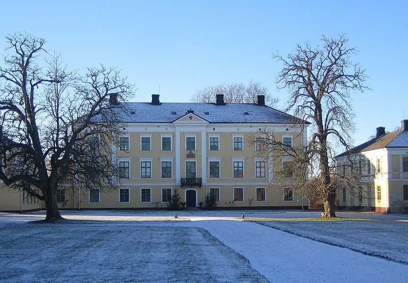 File:Swedish castle Börringekloster.jpg