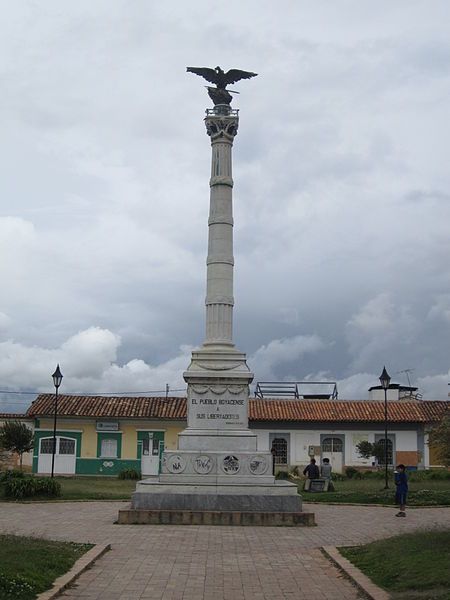 File:TUNJA25.jpg