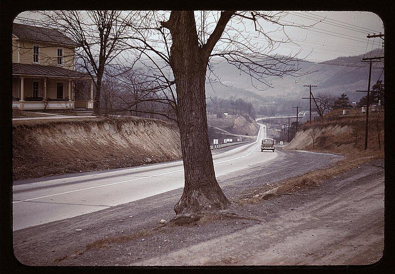 File:US50LookingWestRomneyWV.jpg