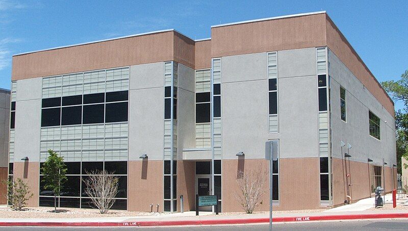 File:Unm multidispinaryresearchfacility.jpg