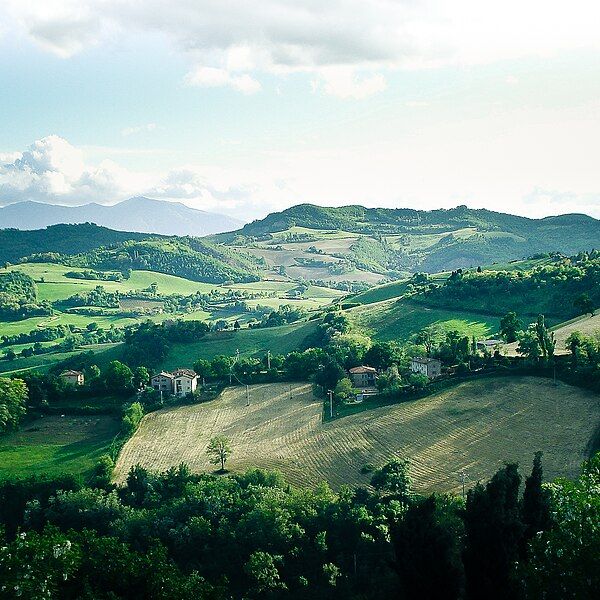 File:Urbino landscape mountain.jpg